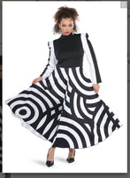 Love The Queen Style 17572 1PC Black/White Stripe Dress